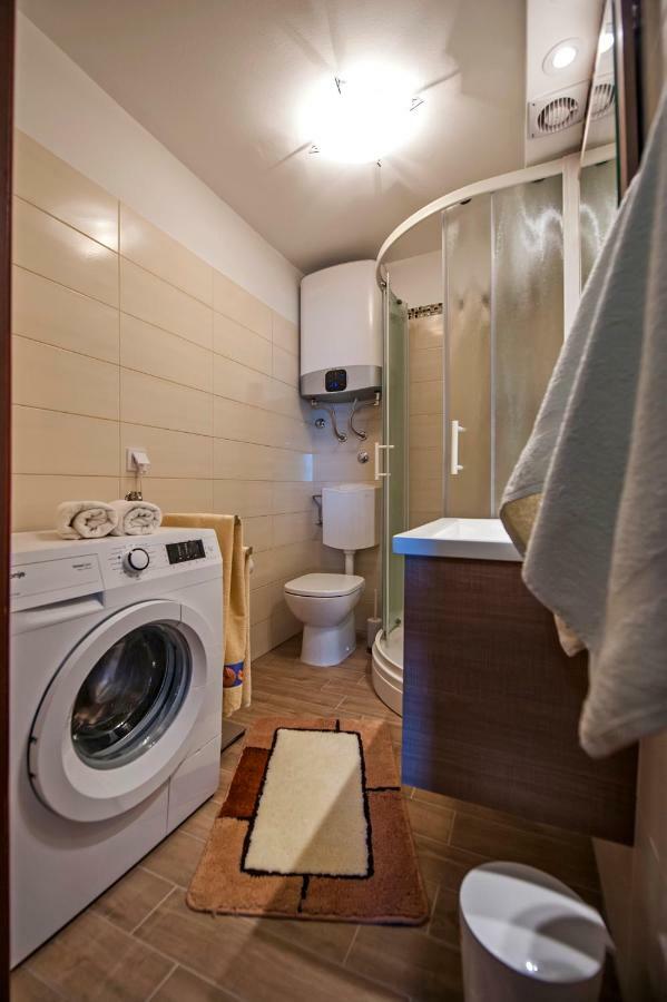 Apartamento Vista Mare - Sea View Rovinj Exterior foto