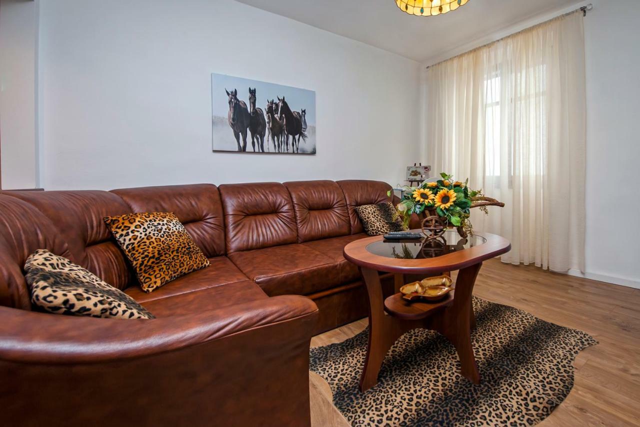 Apartamento Vista Mare - Sea View Rovinj Exterior foto